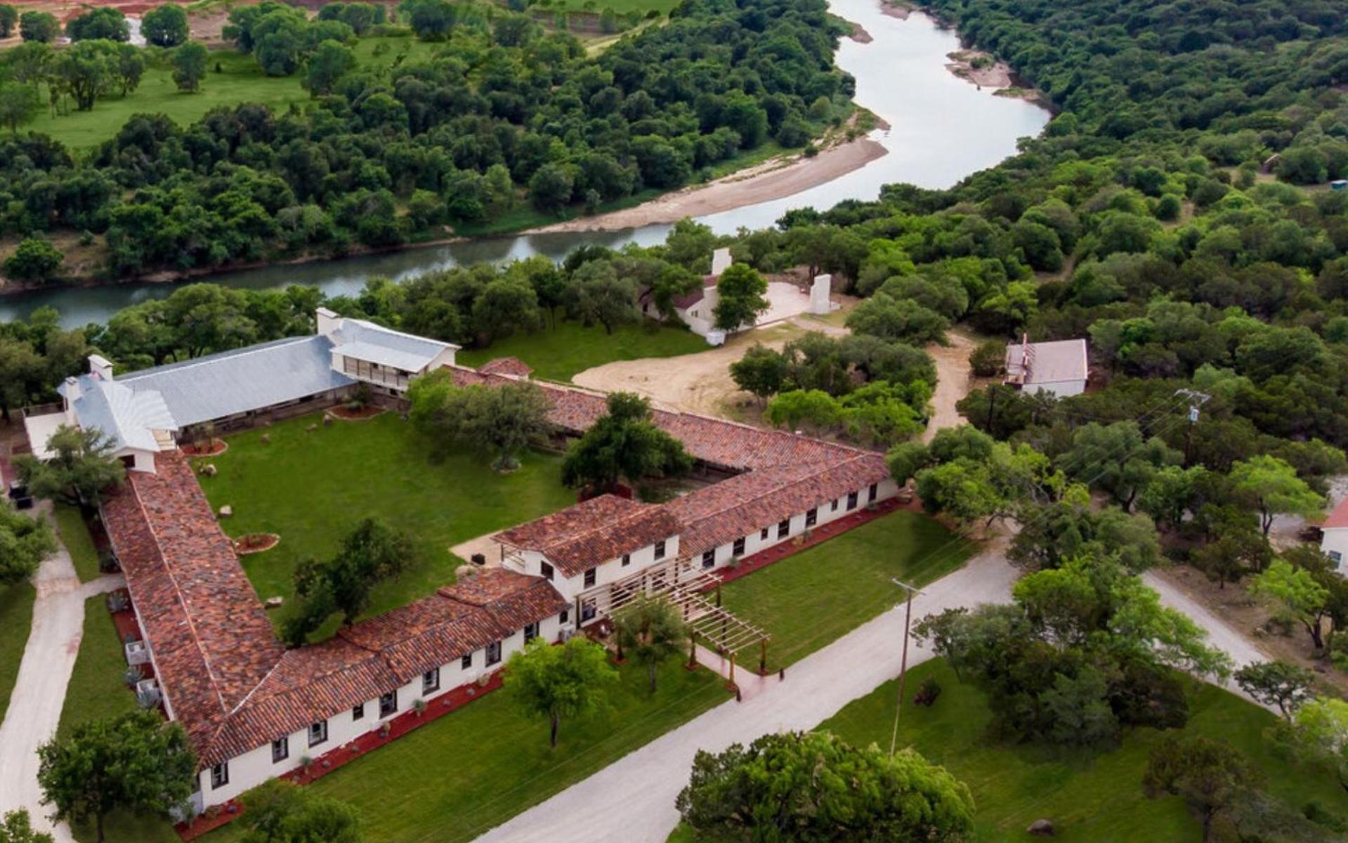 Rest Yourself River Ranch Mineral Wells Экстерьер фото